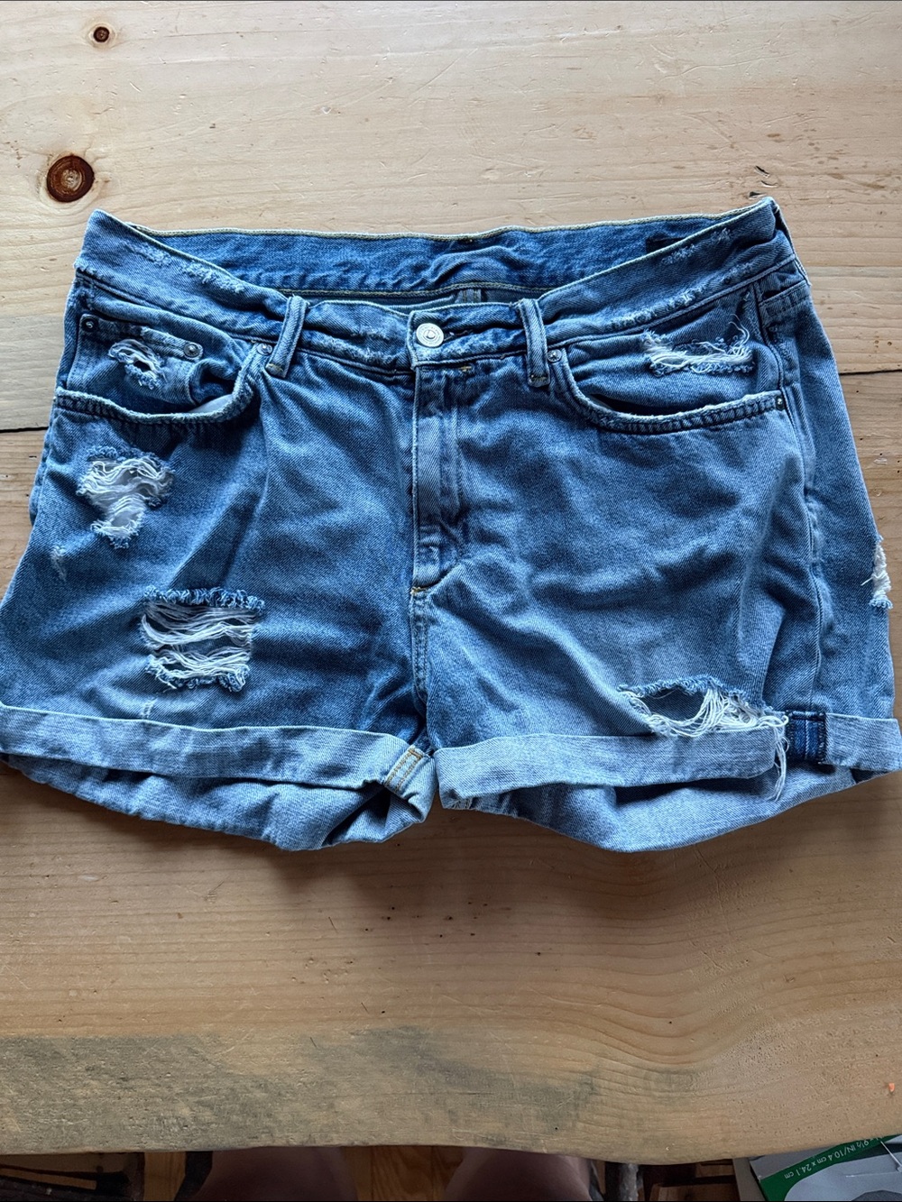 Allsaints Women’s distressed Cuffed Cutoff Shorts Waist 31